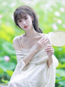 内外兼修的魅力：干净女人的人生哲学
