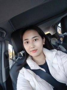 素颜真我：三十岁女性自信生活之美