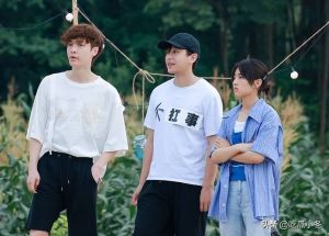 《向往的生活》回归，彭昱畅忙但其他人都来了，全新话剧季搞笑不断！