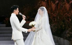 上综艺秀恩爱的夫妻，明星综艺秀恩爱，观众看腻了假表演