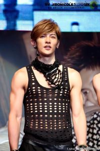 炎亚纶网曝汪东城，炎亚纶提往事，汪东城或成矛盾导火索