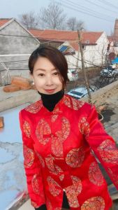 儿媳妇长相太过漂亮，检察官助伤疤少年走出阴影，社会偏见引人反思