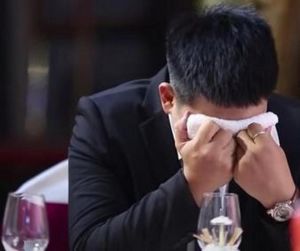 男人多少岁离婚最惨，沟通共同兴趣与心态调整