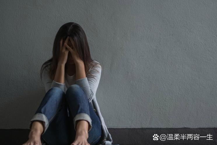 婚姻中寒了心的女人，女人心冷失望多，感情变淡不再忍